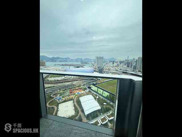 Kai Tak - The Henley 07