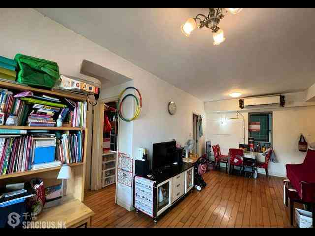 Tung Chung - Caribbean Coast Phase 1 Monterey Cove Tower 2 01