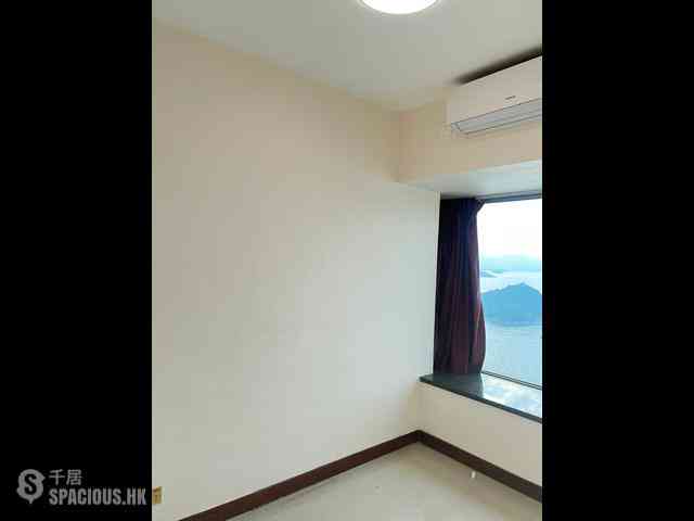 Kennedy Town - The Merton Tower 2 04
