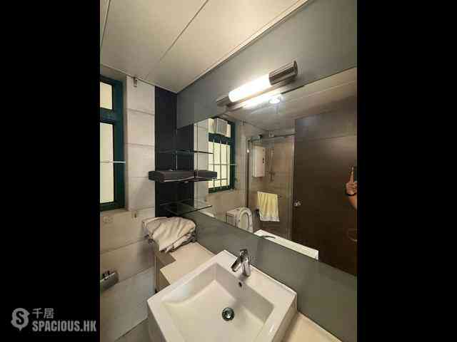 Sai Wan Ho - Grand Promenade Block 1 06