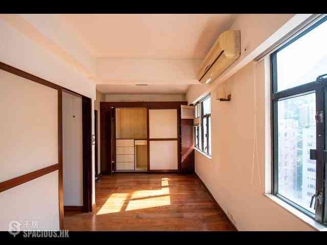 Mid Levels West - Rowen Court 04
