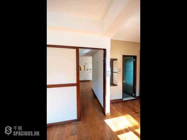 Mid Levels West - Rowen Court 06