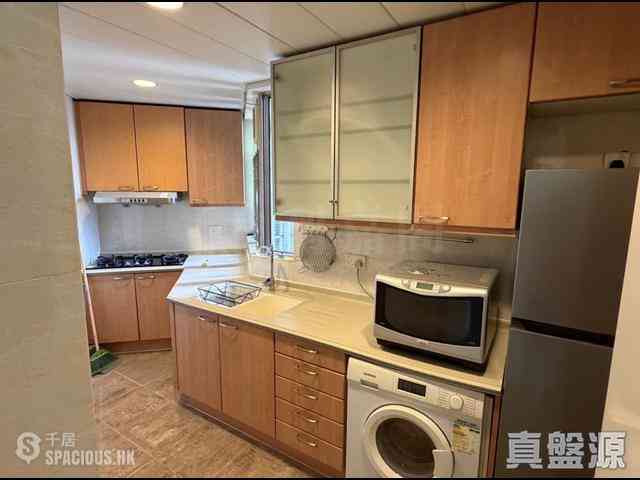 West Kowloon - Sorrento Phase 1 Block 6 04