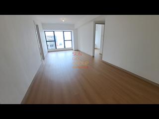Mid Levels Central - 62B, Robinson Road 02