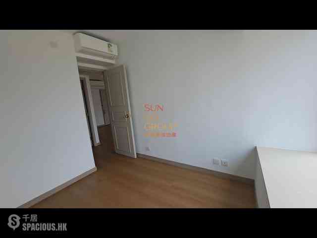 Mid Levels Central - 62B, Robinson Road 10
