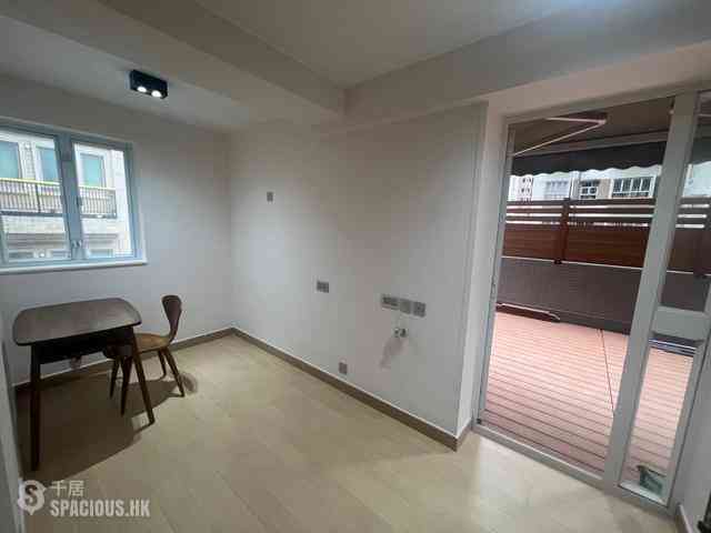 Wan Chai - Galway Court 06