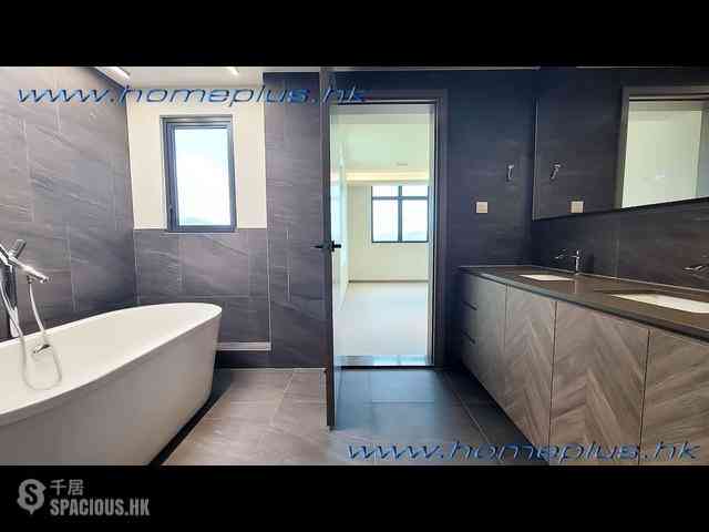 Clear Water Bay - The Portofino 20