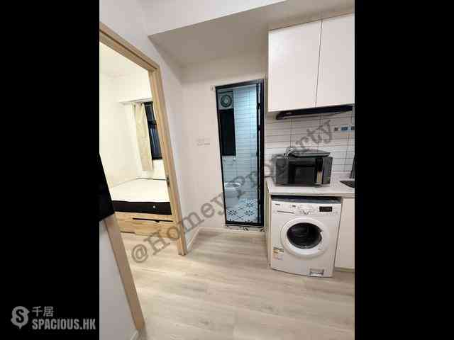 Causeway Bay - Hoi Deen Court 03