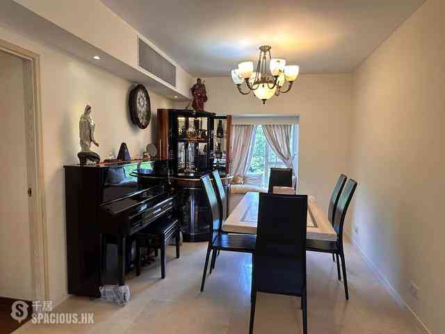 Mid Levels East - Monmouth Place 02