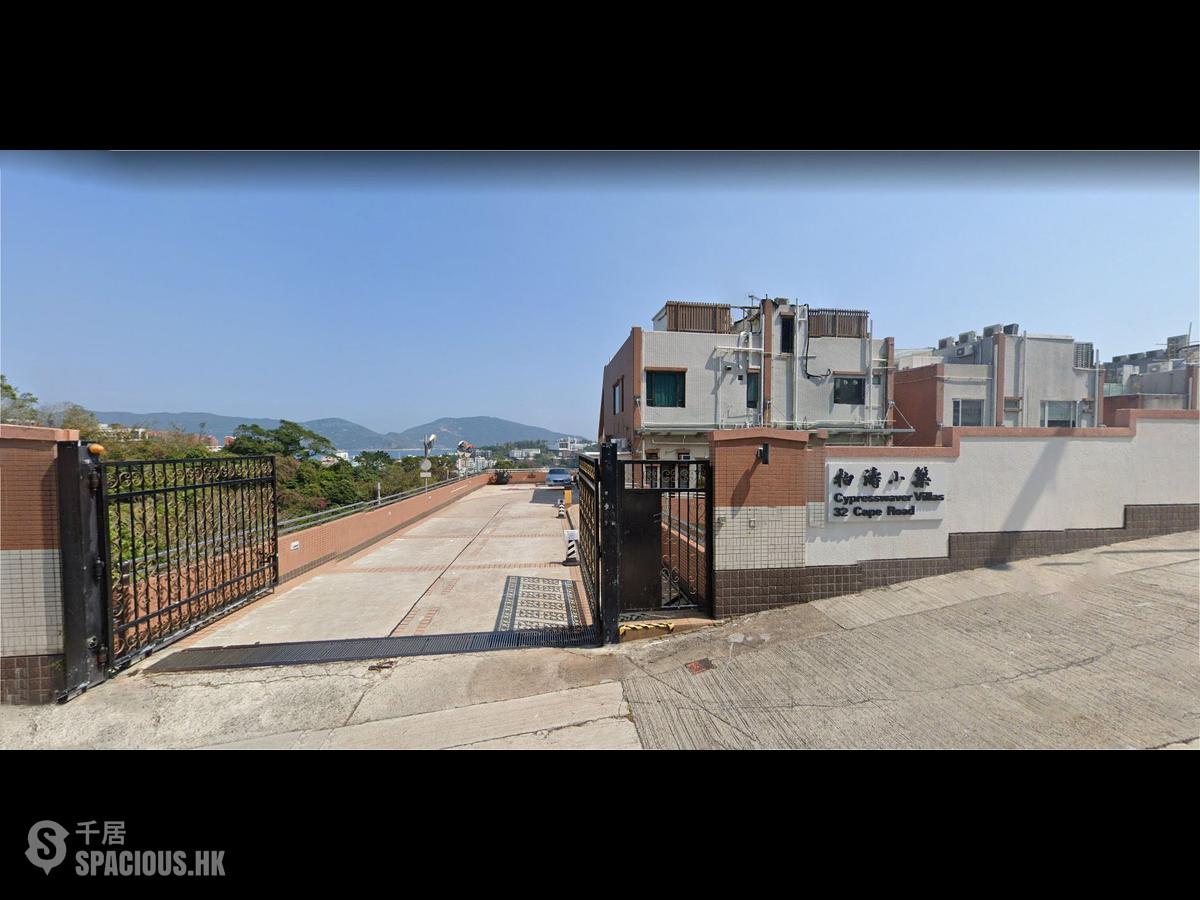 Chung Hom Kok - Cypresswaver Villas 01