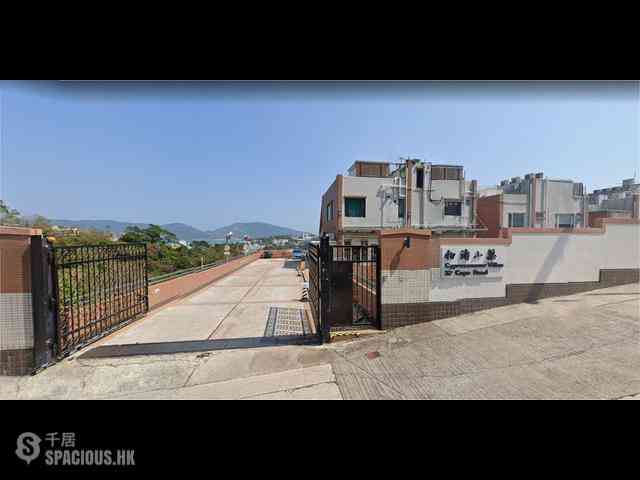 Chung Hom Kok - Cypresswaver Villas 01
