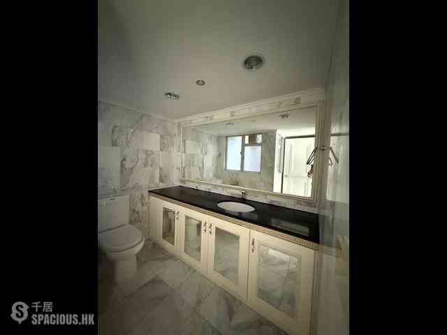 Pok Fu Lam - Villa Cecil 05