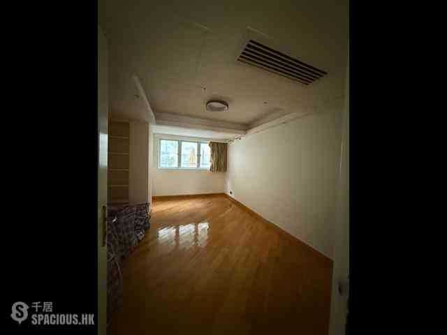 Pok Fu Lam - Villa Cecil 08