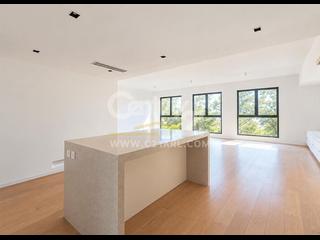 The Peak - Strawberry Hill 05