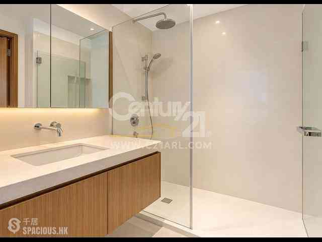 The Peak - Strawberry Hill 10