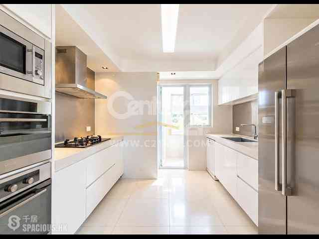 The Peak - Strawberry Hill 12