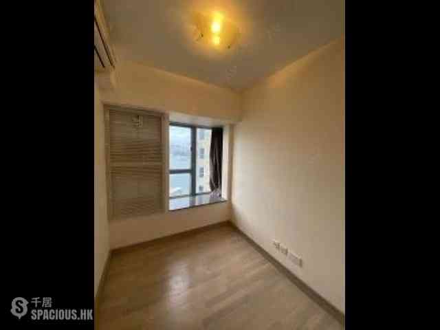 Sai Wan Ho - Grand Promenade Block 1 03