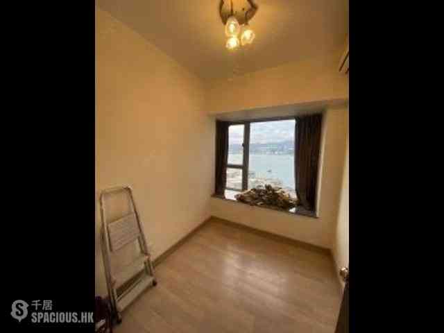 Sai Wan Ho - Grand Promenade Block 1 04