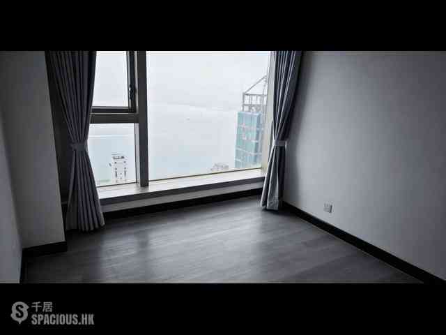 Sai Ying Pun - Island Crest 03