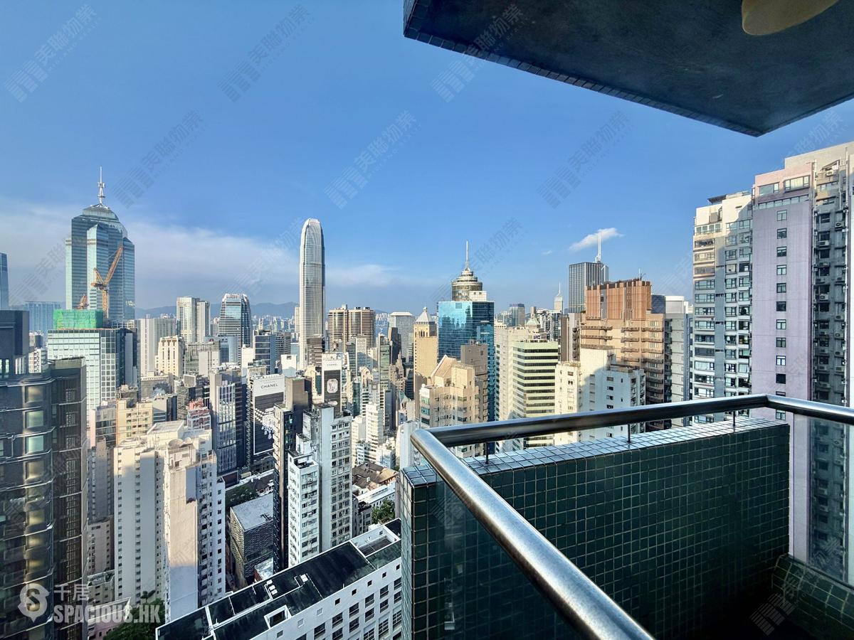 Mid Levels Central - The Grand Panorama 01