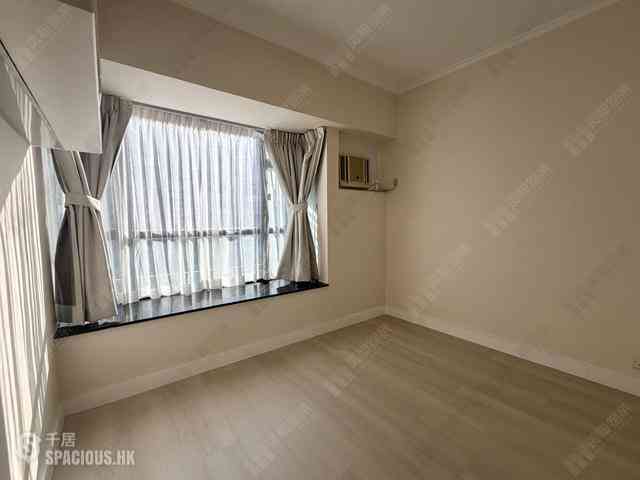Mid Levels Central - The Grand Panorama 31