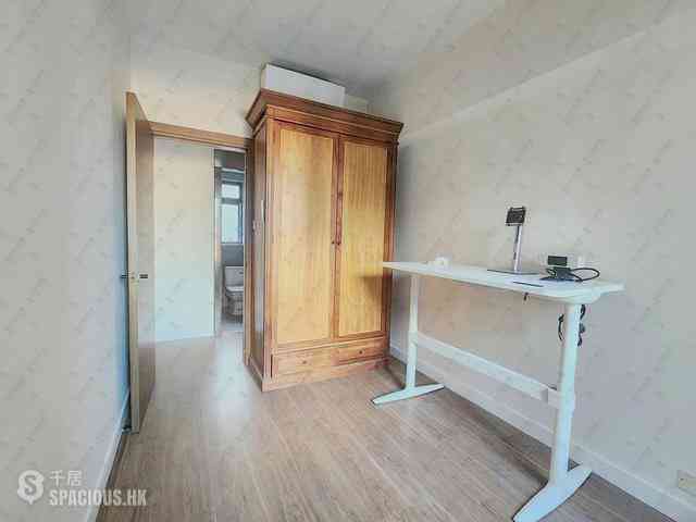 Mid Levels Central - Tavistock II 03