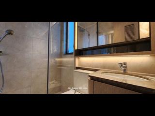 Wong Chuk Hang - The Southside Phase 1 Southland Tower 2B 07
