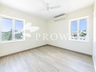 Chung Hom Kok - Villa Piubello 05