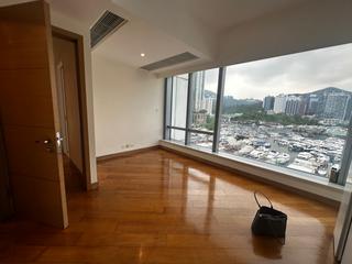 Ap Lei Chau - Larvotto 10