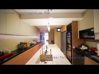 Clear Water Bay - Twin Bay Villas 11