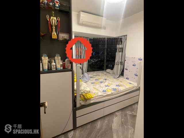 Tai Kok Tsui - Park Avenue Phase 1 Block 6 05