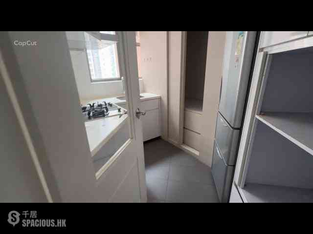 Shek Tong Tsui - The Belcher's Phase 2 Block 8 05