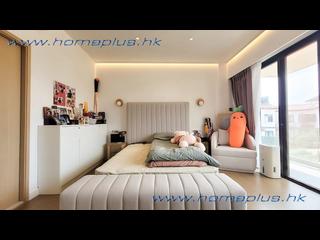 Clear Water Bay - Rise Park Villas 09