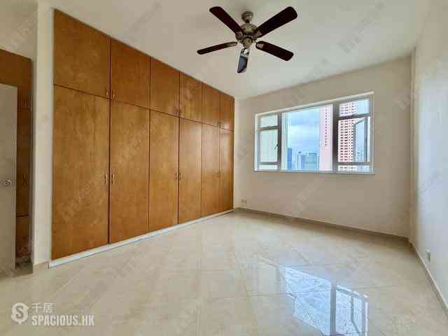 Mid Levels Central - Robinson Garden Apartments 10