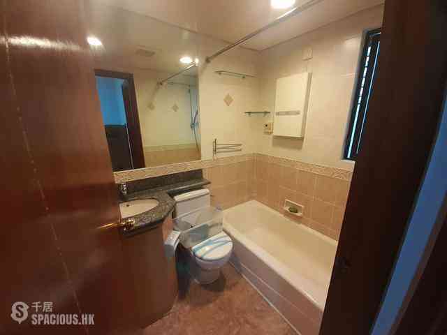 Sheung Wan - The Bellevue Place 08