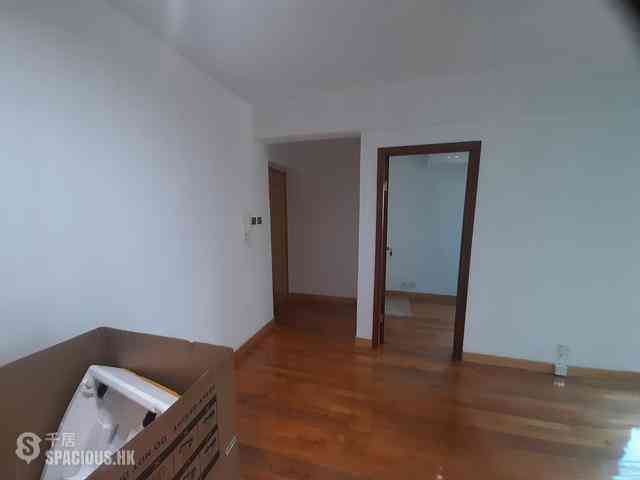 Sheung Wan - The Bellevue Place 10