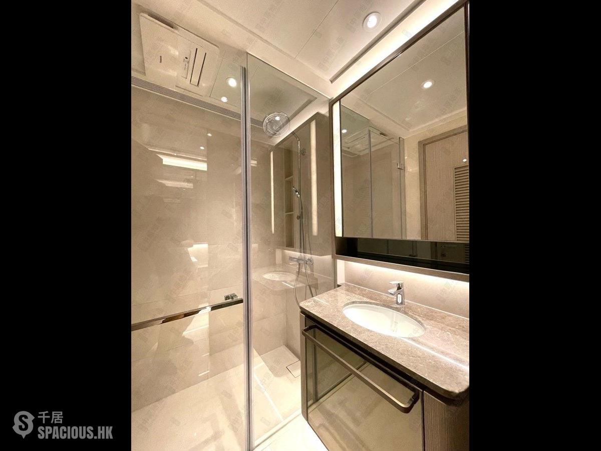 Wong Chuk Hang - The Southside Phase 1 Southland Tower 2A 01