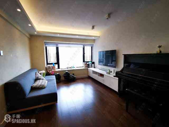 Mid Levels West - Fortune Gardens Block B 02