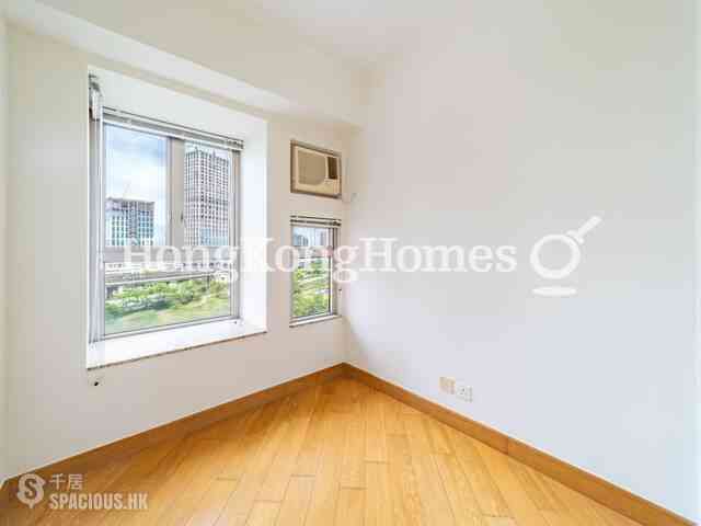 Tai Kok Tsui - Harbour Green 10