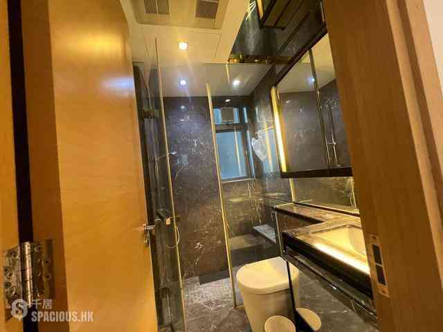 Tseung Kwan O - The Wings The Wings Block 3 08