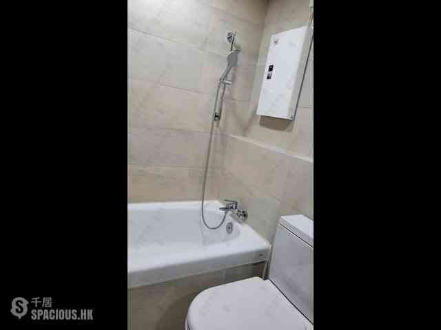Sai Wan Ho - Grand Promenade Block 1 05
