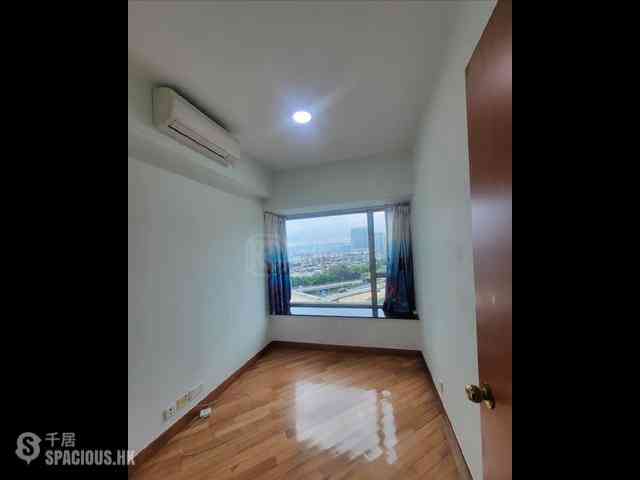 West Kowloon - Sorrento Phase 2 Block 2 09