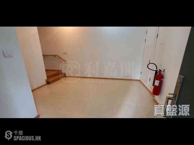 Tseung Kwan O - Alto Residences 07