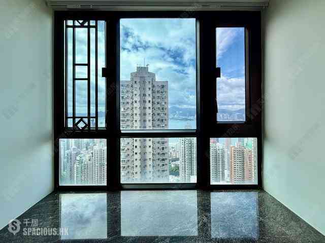Mid Levels West - Imperial Court 40