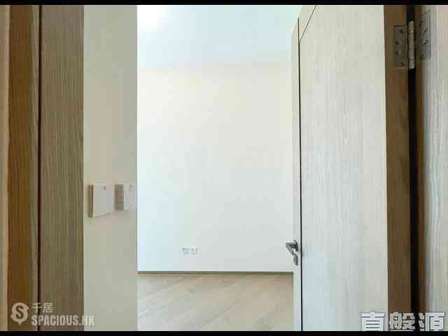 Lohas Park - Lohas Park Phase 11B Villa Garda I Block 1 (1A) 07