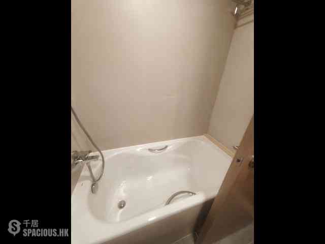 Mid Levels Central - 62B, Robinson Road 12