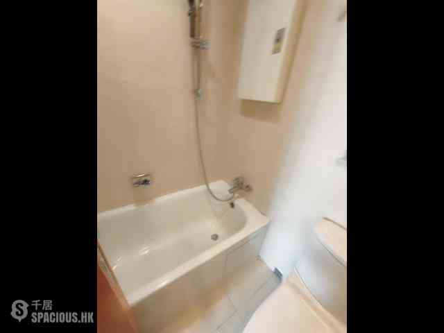 Mid Levels Central - 62B, Robinson Road 15