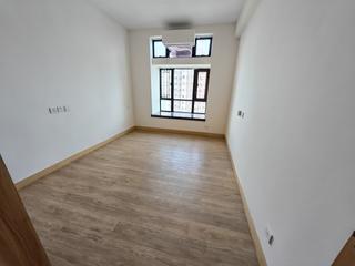 Mid Levels West - Imperial Court Block C 10