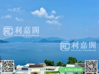 Clear Water Bay - The Riviera 02