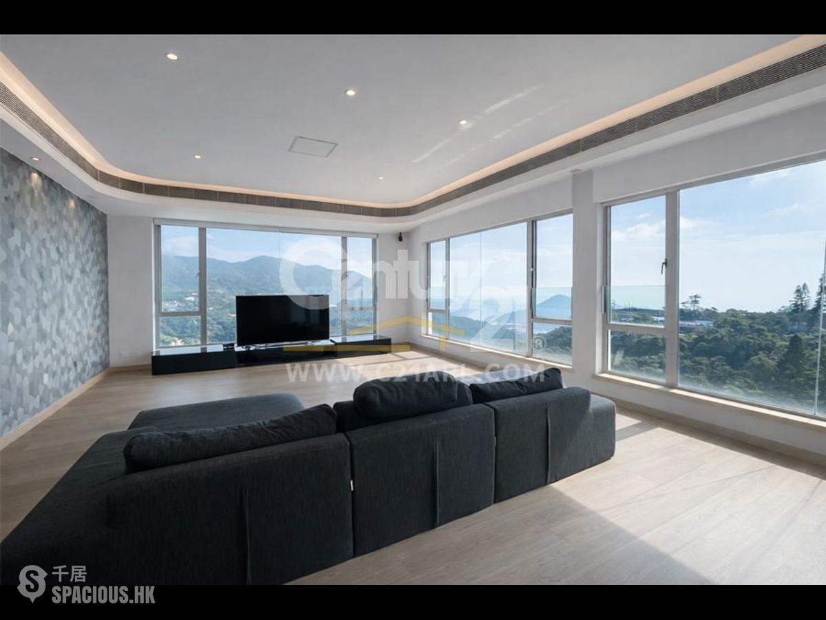 The Peak - Guildford Court 01
